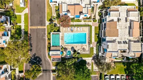View/Area - 524 Park Shadow Ct, Baldwin Park, CA 91706 photo 3 of 7