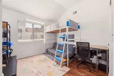 Bedroom - 524 Park Shadow Ct, Baldwin Park, CA 91706 photo 3 of 5