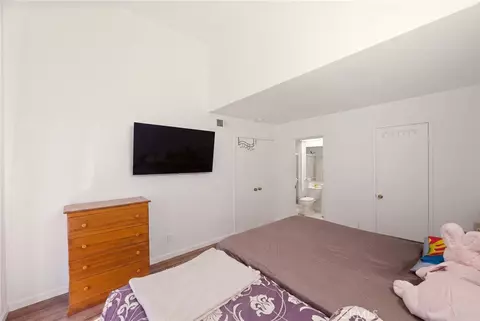 Bedroom - 524 Park Shadow Ct, Baldwin Park, CA 91706 photo 5 of 5