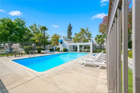 Exterior - 524 Park Shadow Ct, Baldwin Park, CA 91706 photo 6 of 9