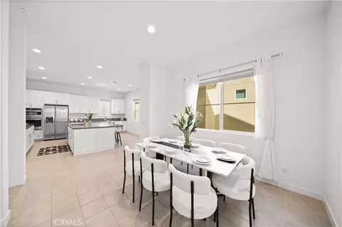 Dining - 351 Baluster, Irvine, CA 92618 photo 2 of 2