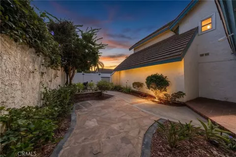 Exterior - 5 Taylor, Irvine, CA 92620 photo 3 of 9