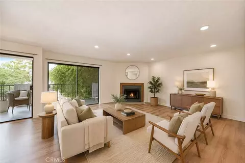 605 Redondo Ave #203, Long Beach, CA 90814