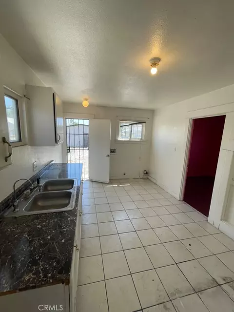 Kitchen - 530 W Poplar, Compton, CA 90220 photo 1 of 2
