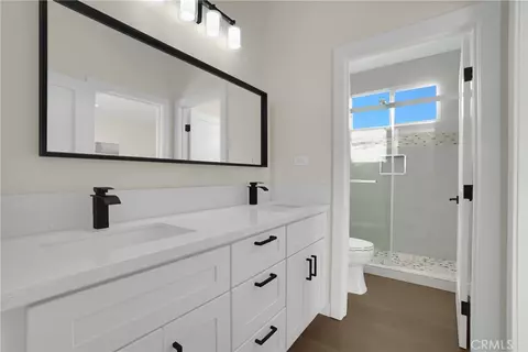 Bath - 685 Castlehill Dr, Walnut, CA 91789 photo 2 of 3