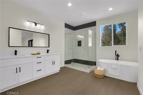 Bath - 685 Castlehill Dr, Walnut, CA 91789 photo 1 of 3