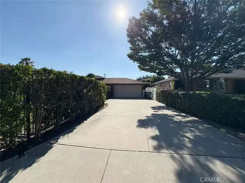 Exterior - 883 E Leadora, Glendora, CA 91741 photo 2 of 2