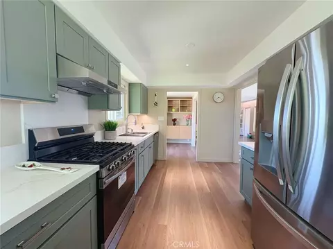 Kitchen - 883 E Leadora, Glendora, CA 91741 photo 1 of 3