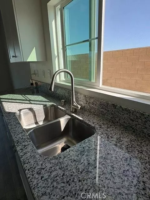 Kitchen - 35355 Couples Ct, Beaumont, CA 92223 photo 3 of 3