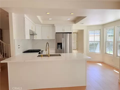 24 Whitecloud, Irvine, CA 92614 photo 3