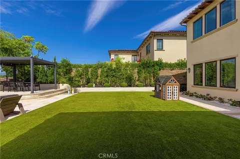 Exterior - 121 Panorama, Irvine, CA 92618 photo 9 of 10
