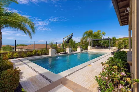 Exterior - 121 Panorama, Irvine, CA 92618 photo 6 of 10