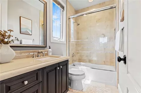Bath - 121 Panorama, Irvine, CA 92618 photo 8 of 9