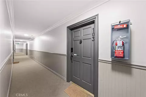 Entry Way - 4211 Arch #103, Studio City, CA 91604 photo 1 of 1