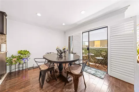 Dining - 4211 Arch #103, Studio City, CA 91604 photo 1 of 4