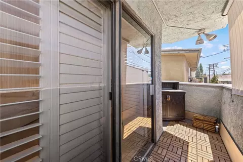 Exterior - 4211 Arch #103, Studio City, CA 91604 photo 1 of 4