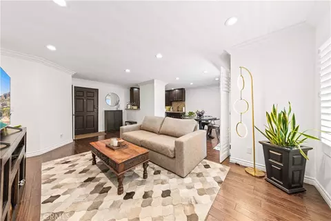Living - 4211 Arch #103, Studio City, CA 91604 photo 2 of 2