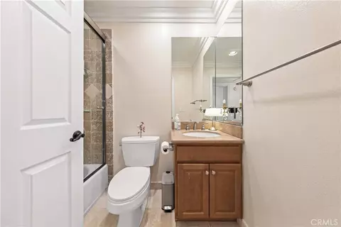 Bath - 4211 Arch #103, Studio City, CA 91604 photo 1 of 3