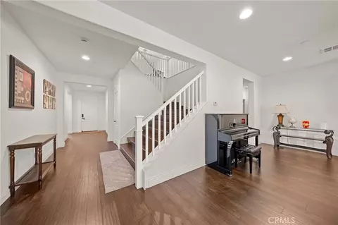 Entry Way - 2795 Devonshire Ln, Ontario, CA 91762 photo 2 of 11