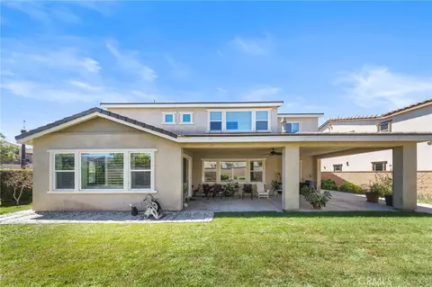 Exterior - 2795 Devonshire Ln, Ontario, CA 91762 photo 2 of 4