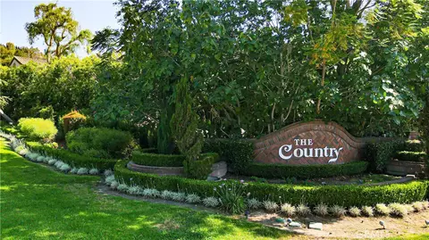 2871 Live Oak Dr, Diamond Bar, CA 91765
