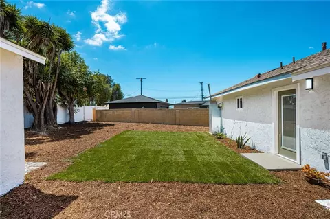 Exterior - 2430 W Bennett, Compton, CA 90220 photo 2 of 3