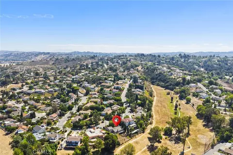 View/Area - 20122 Evening Breeze, Walnut, CA 91789 photo 3 of 5