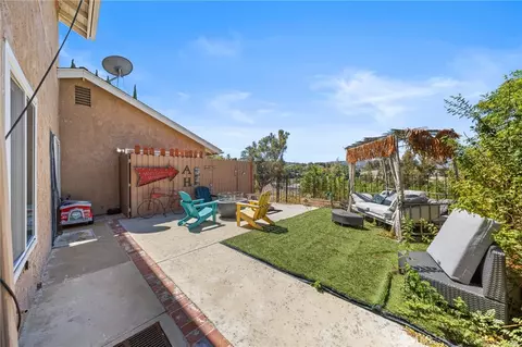 Exterior - 20122 Evening Breeze, Walnut, CA 91789 photo 5 of 6