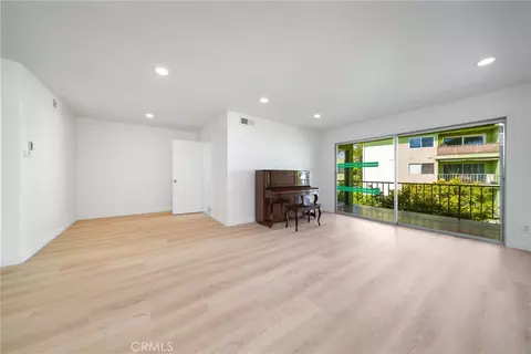 1301 S Atlantic Blvd #301A, Monterey Park, CA 91754