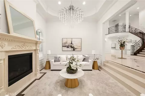 Living - 3255 Lombardy Rd, Pasadena, CA 91107 photo 1 of 5