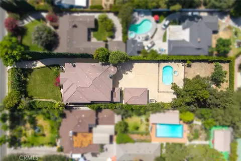 View/Area - 3255 Lombardy Rd, Pasadena, CA 91107 photo 1 of 6