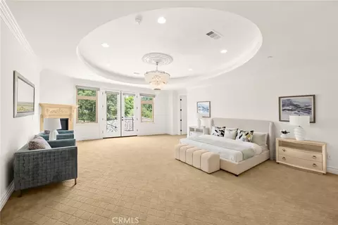Bedroom - 3255 Lombardy Rd, Pasadena, CA 91107 photo 1 of 4