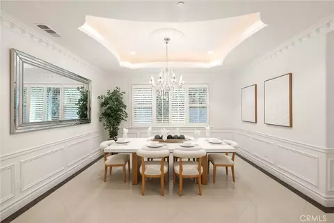 Dining - 3255 Lombardy Rd, Pasadena, CA 91107 photo 1 of 2