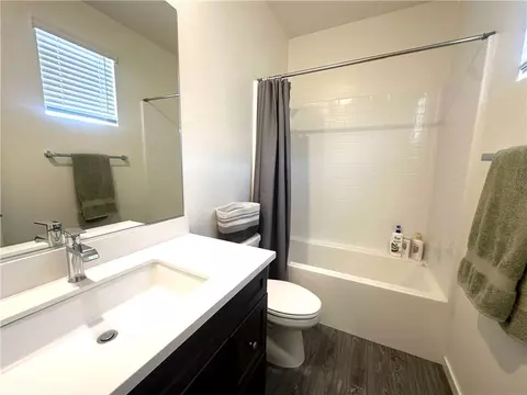 Bath - 2222 Raspberry Ct, Upland, CA 91786 photo 2 of 3