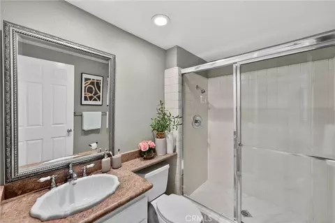 Bath - 525 Riviera Ct, Fullerton, CA 92835 photo 1 of 3