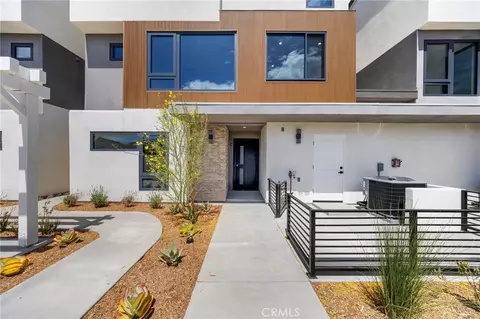 4450 Temple City Blvd #C, Temple City, CA 91780
