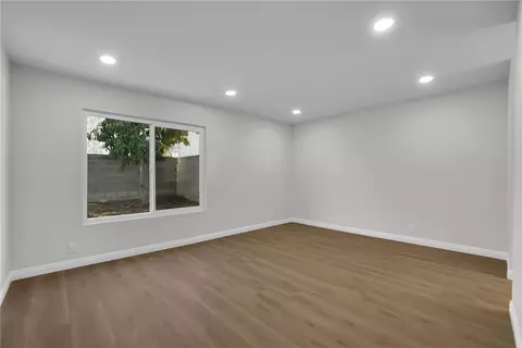 Living - 543 E Lincoln St, Carson, CA 90745 photo 9 of 9