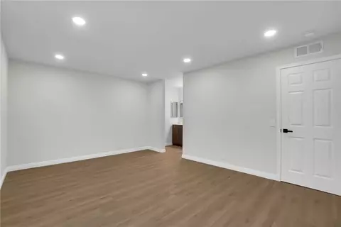 Other - 543 E Lincoln St, Carson, CA 90745 photo 3 of 4