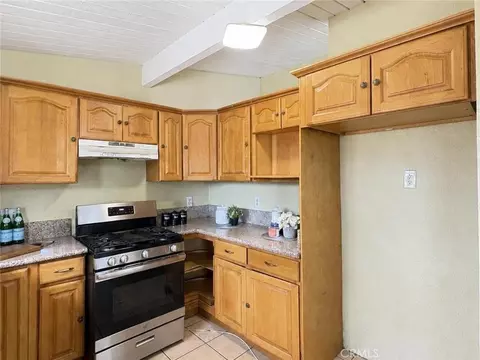 Kitchen - 945 E 5th St, Ontario, CA 91764 photo 2 of 2