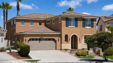 Exterior - 13256 Eaglebluff Ln, Eastvale, CA 92880 photo 2 of 5