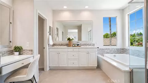 Other - 13256 Eaglebluff Ln, Eastvale, CA 92880 photo 7 of 11