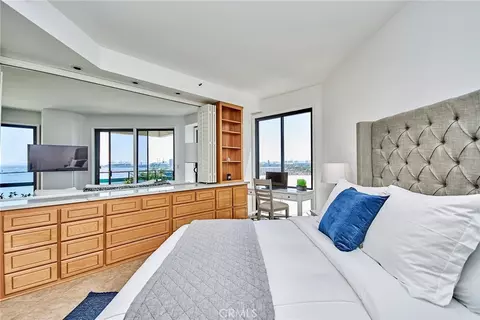 Bedroom - 1310 E Ocean #1005, Long Beach, CA 90802 photo 2 of 3
