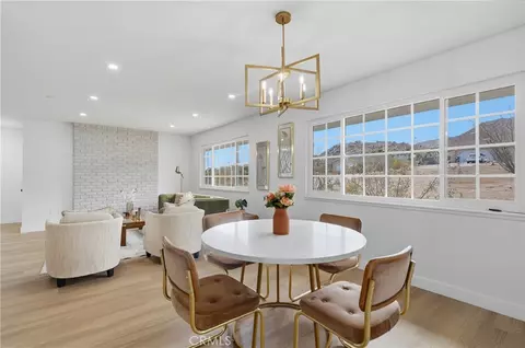 Dining - 60940 Navajo, Joshua Tree, CA 92252 photo 1 of 2