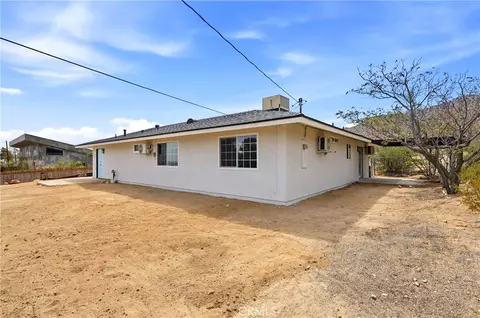 Exterior - 60940 Navajo, Joshua Tree, CA 92252 photo 6 of 7