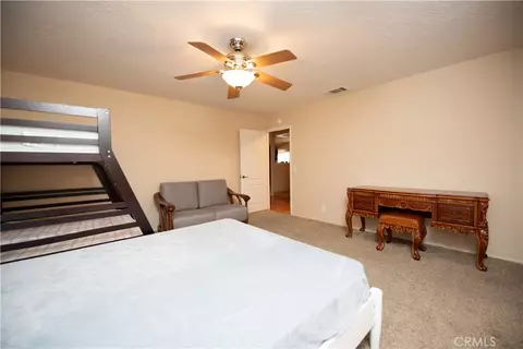 Bedroom - 19934 Itasca, Apple Valley, CA 92308 photo 6 of 6