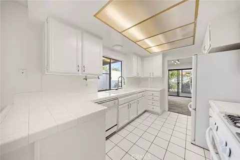 Kitchen - 1366 Branch, Upland, CA 91786 photo 3 of 4