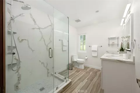 Bath - 2000 Holly Ave, Arcadia, CA 91007 photo 6 of 7
