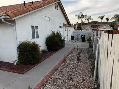 Exterior - 27519 Terrytown Rd, Menifee, CA 92586 photo 7 of 11