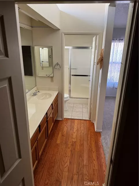 Bath - 27519 Terrytown Rd, Menifee, CA 92586 photo 1 of 4