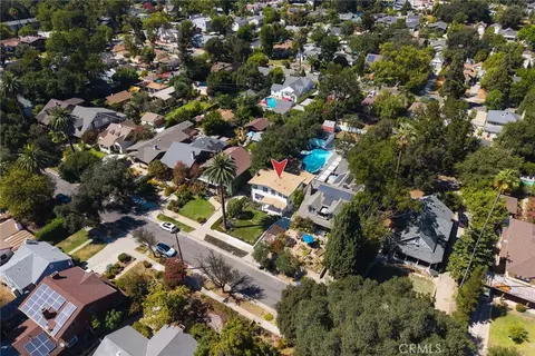 View/Area - 525 E Jackson St, Pasadena, CA 91104 photo 7 of 7